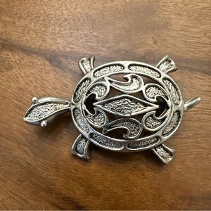 Elegant Silver Turtle Brooch